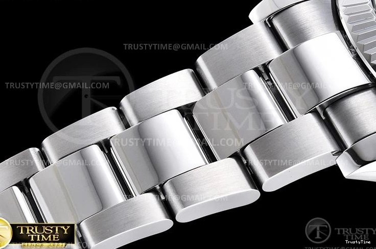 0801 Unisex R2DJ0253H – DJ2 41mm 649